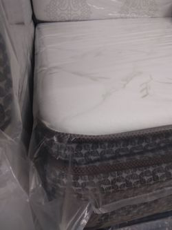 Mattress with Box Spring Set