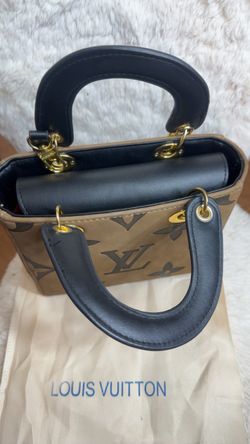 Beautiful woman purse