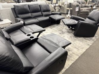 Glossmore Leather Recliner Reclining Sofa Reclining Loveseat Black Couch Set Only $39 Down Payment 👉 PLEASE ASK FOR JON GREEN WHEN YOU ARRIVE!