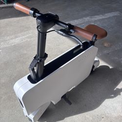 Honda Motocompacto Electric Scooter Portable 