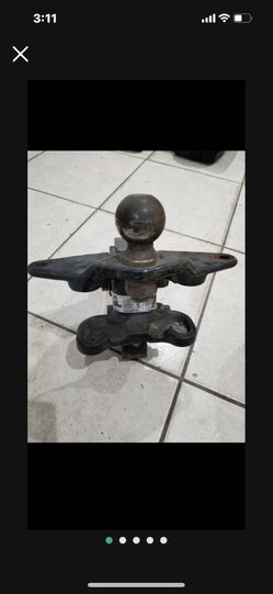 Heavy Duty Adjustable Hitch   