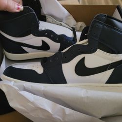 Air Jordan 1 High OG
First in Flight