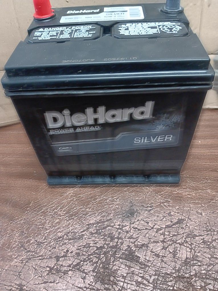 Brand New Die Hard Silver 121r-2