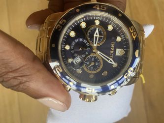 Brand NEW INVICTA Gold Watch with BOX