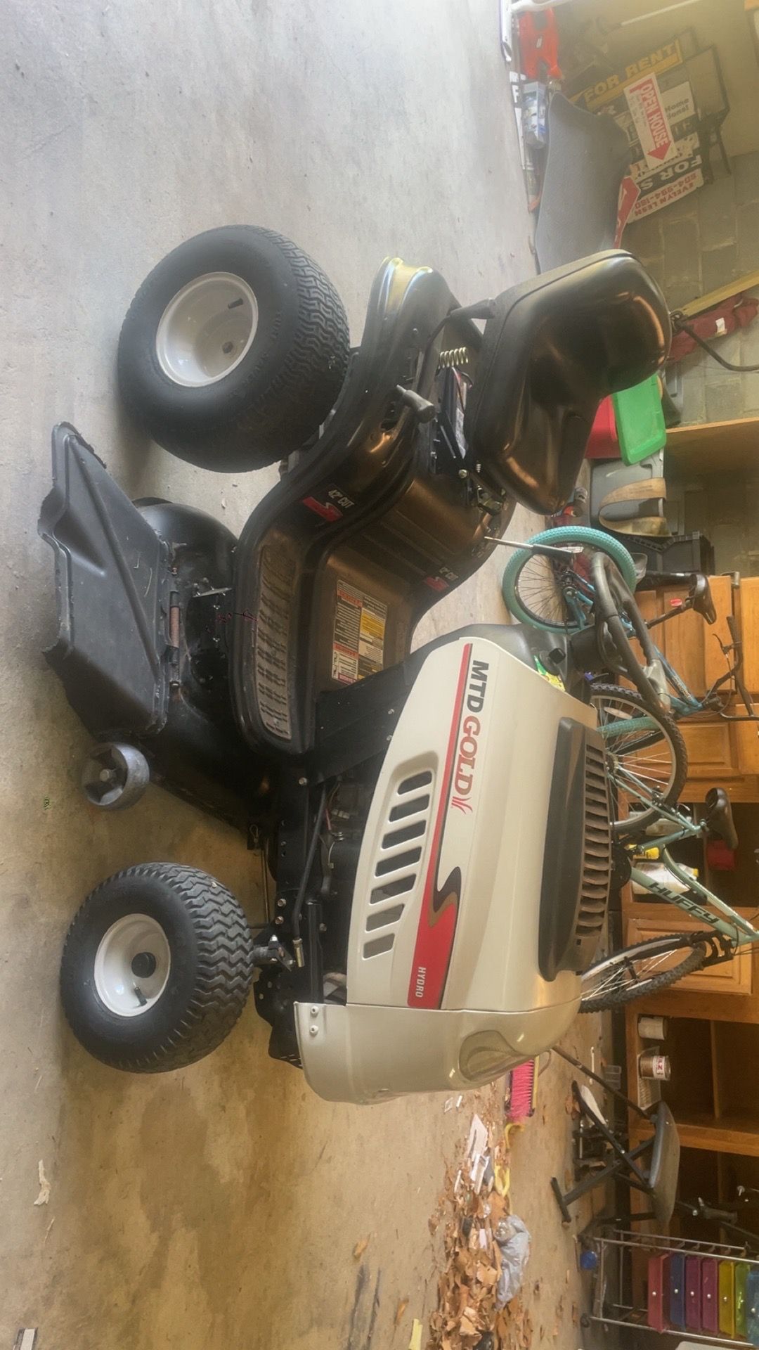 MTD Gold Riding Mower