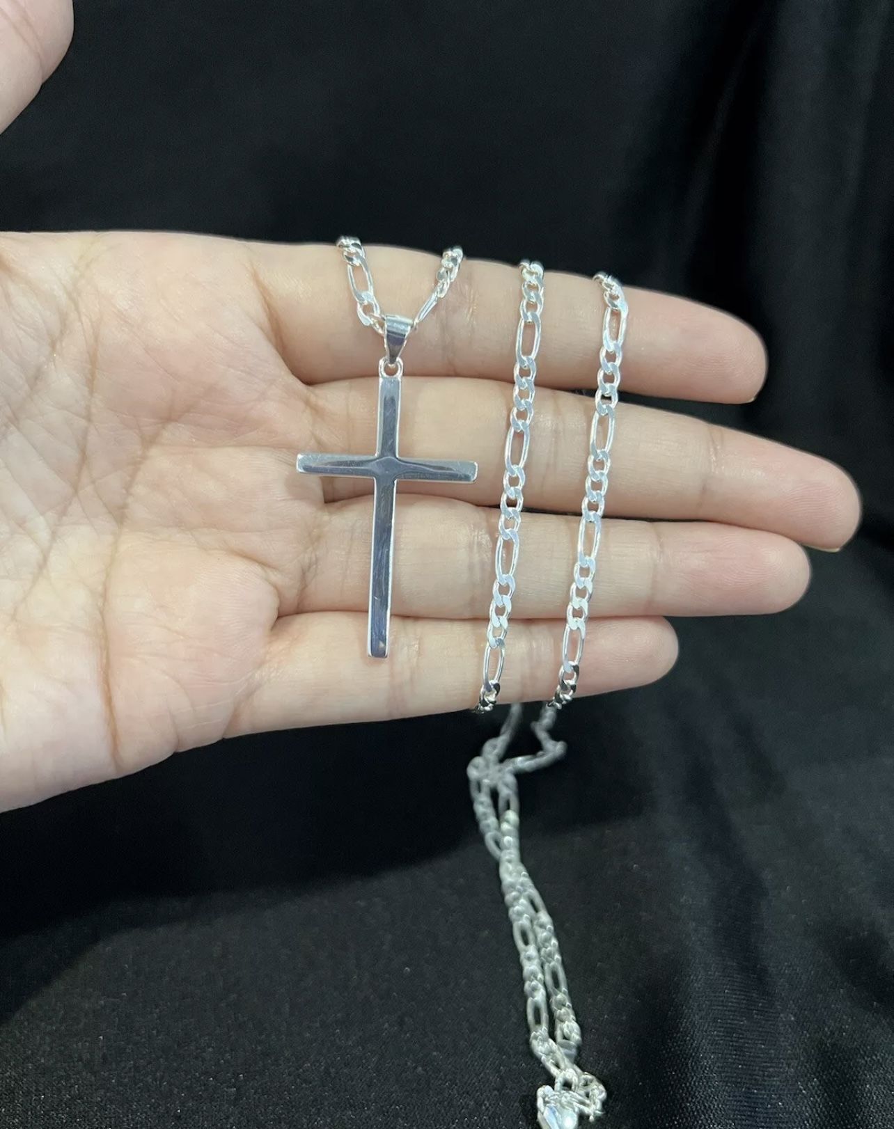 925 Sterling Silver Mens Womens Plain Cross Pendant & Figaro Chain