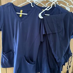 Women’s Scrubs