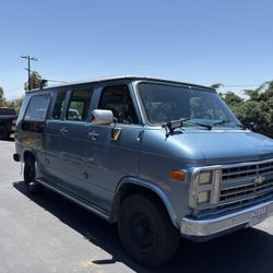 G 20 Camper Van 