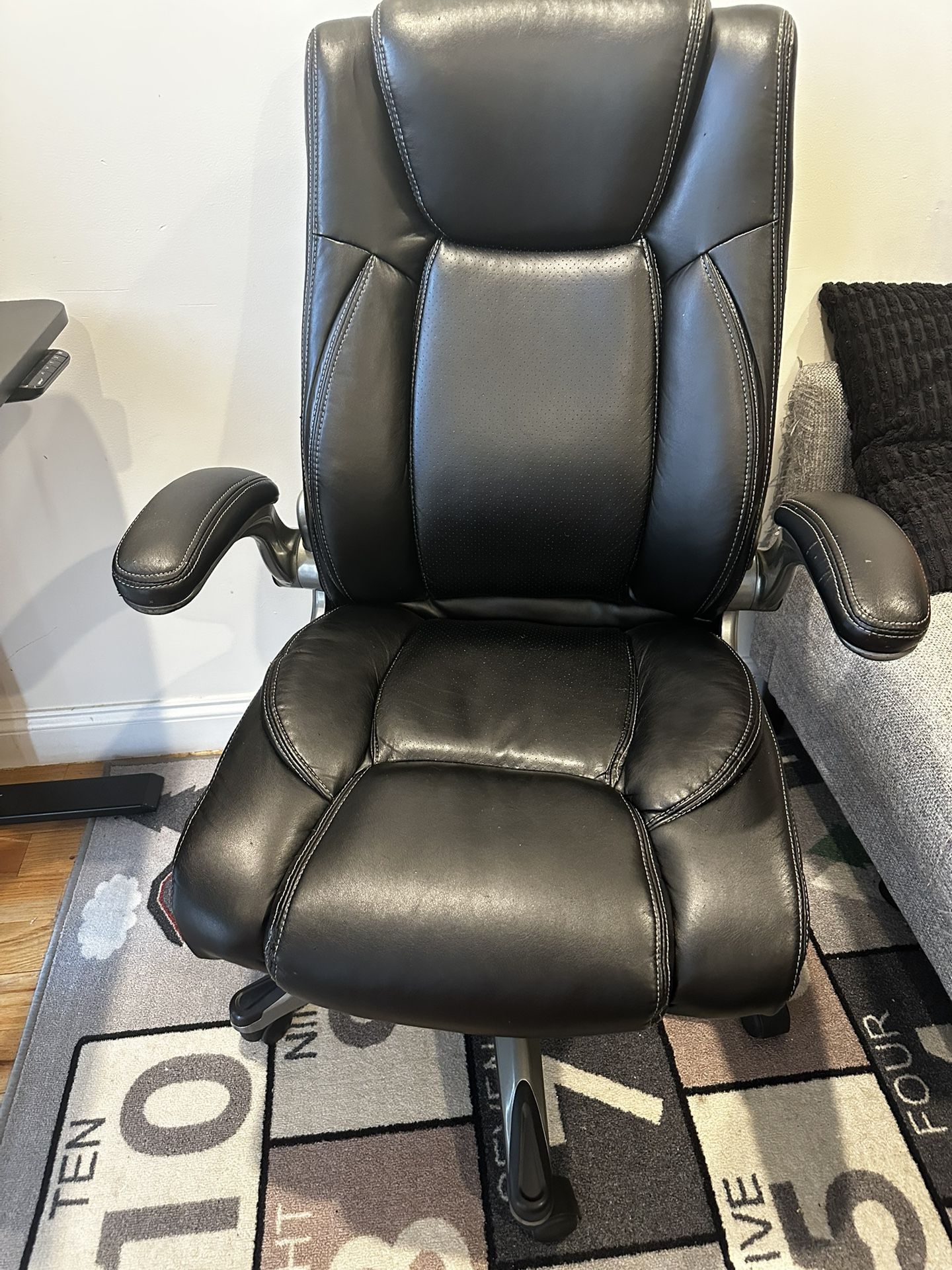 Black Leather Office Chair