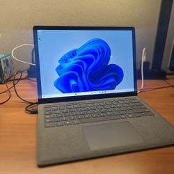 💻 Microsoft Surface Laptop 3 – 13.5” Touchscreen | i7 | 16GB RAM | 256GB SSD