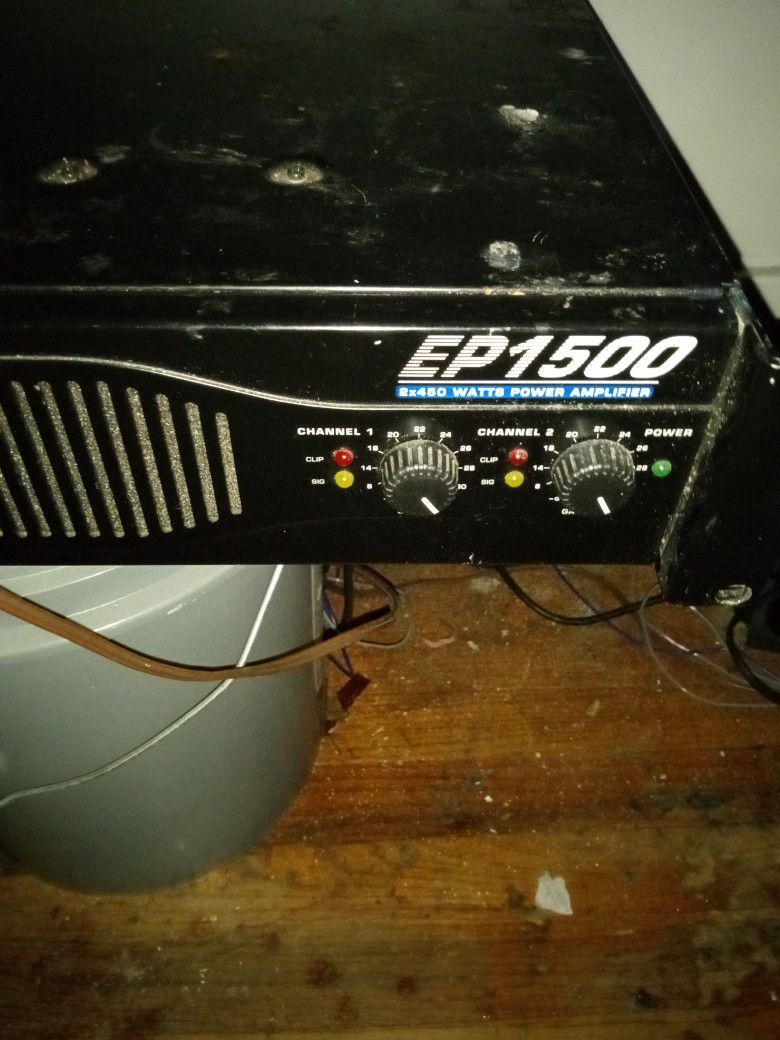 Stereo Amplifier 1500 Watts 