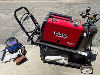 Lincoln Electric 140HD with bottle