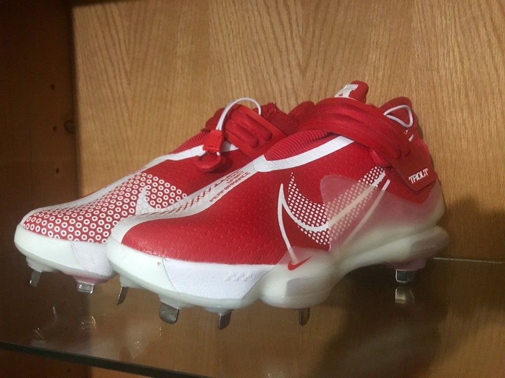 Nike Mike Trout Baseball Cleats New Size 7.5