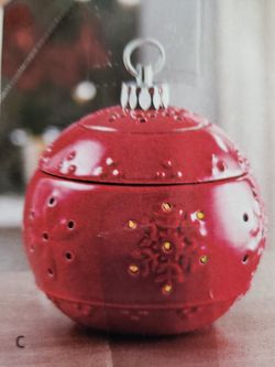 Partylite Christmas Traditions electric warmer P90778 