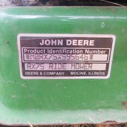 John Deere Riding Mower