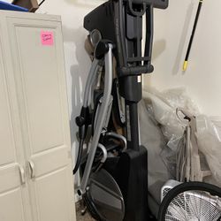 Space saver Elliptical 