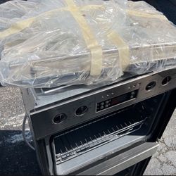 Brand New Double Oven 