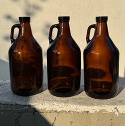 NEW*👉🏻3x 64 oz Amber Glass Beer Growler w/ Poly Seal Cone Cap (Silver Lake)