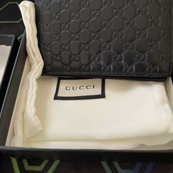 Gucci Men’s Wallet 