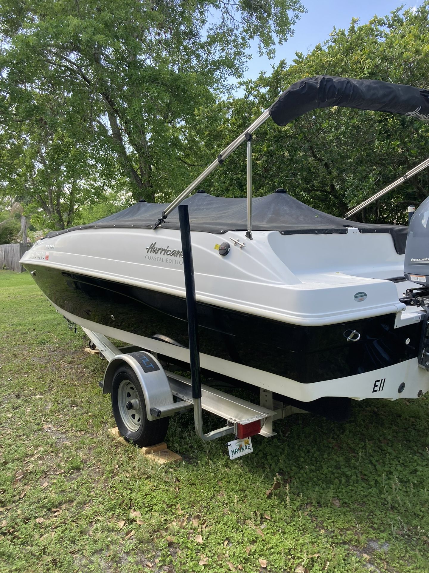 2022 Hurricane 188 Deck Boat