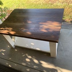 Coffee table  39” Long 26.5” Wide 20.5” Tall 