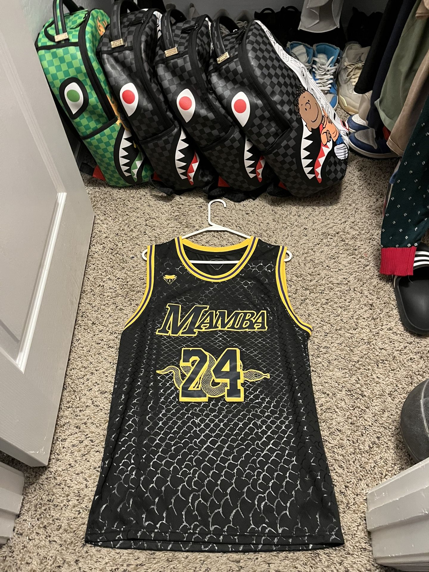 Kobe Bryant Mamba Jersey Men’s Small But Fits Like A Medium
