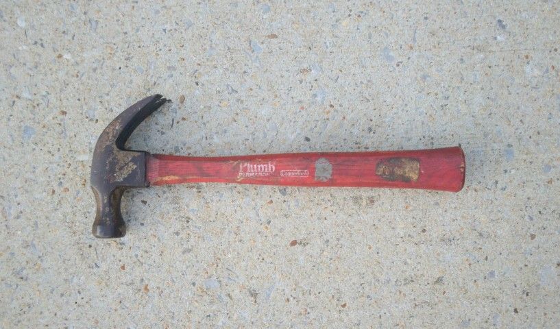 Vintage Plumb 28 Oz Permabond Wood Handle Claw Hammer