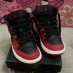 JORDAN 1 MID. (PS) Size 11c