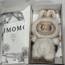 POP MART – The Monsters “Angel in Clouds” ZIMOMO/Labubu (Large Limited Edition)