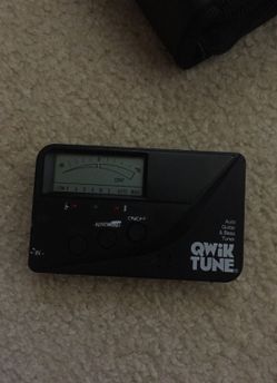 Quick Tune guitar / bass tuner