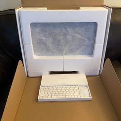 21.5” iMac (Retina 4K, 2017)
