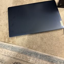 Lenovo Ideapad 1i 15”,7