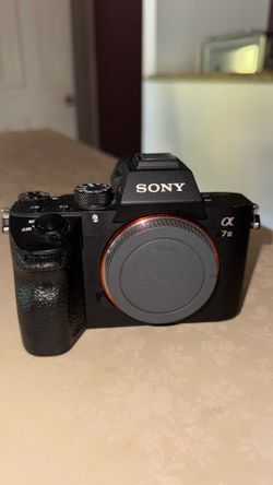 Sony A7III Mirrorless Full Frame Camera