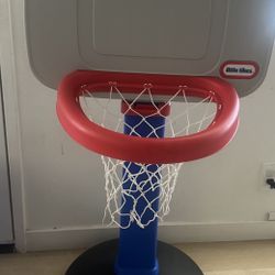 Little Tikes Basketball