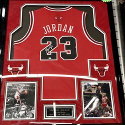 Michael Jordan Framed Signed