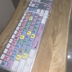 Apple Keyboard 