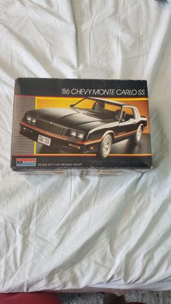 TOYS 1986 Chevy Monte Carlo SS (1/24)  toys