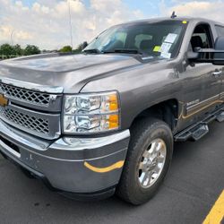 2012 Chevy 2500 4x2 Diesel !