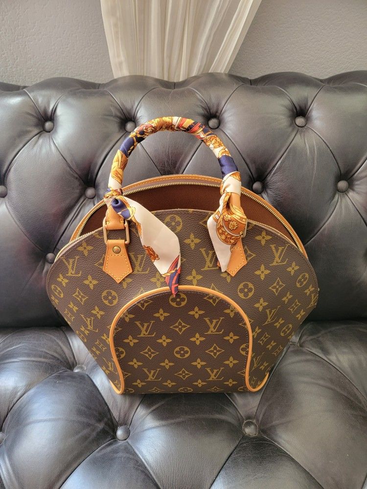 Louis Vuitton Vintage Monogram Bag Medium Size