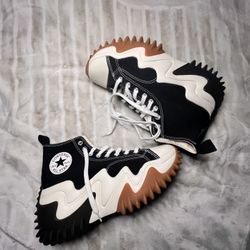 Converse Run star Motion