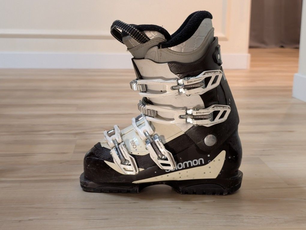 Salomon Ski Boots 24 288mm Divine 550