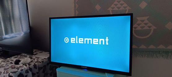 Element 27 inch Flat Screen Smart TV