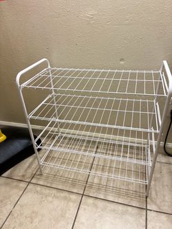 Shoe rack