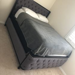 Bed Frame. Bed Board. Queen Size 