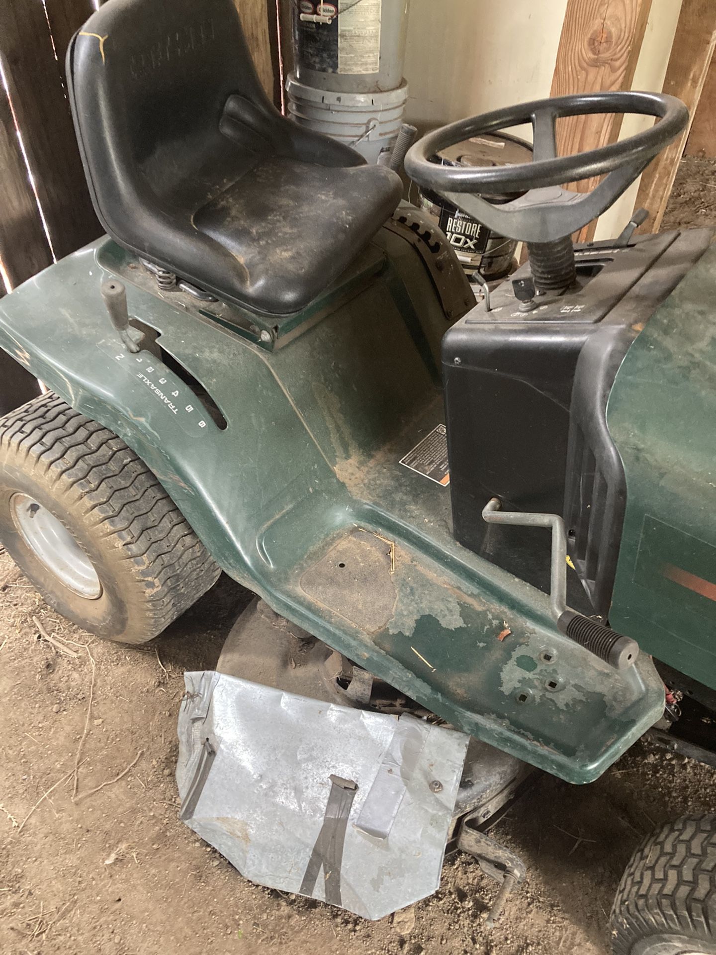 Free Murray Elite 17hp OHV 42” Lawn Mower Not Running for Sale in Yelm
