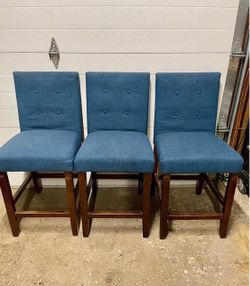 Counterheight bar stools with backs