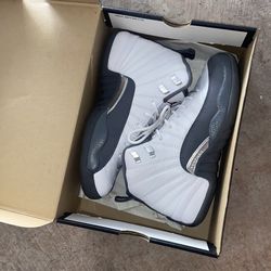 Air Jordan 12 Retro (GS) 7y