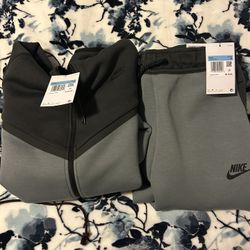 Nike Tech Fleece Set
