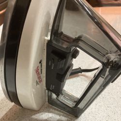 Black & Decker Portable Iron Steamer