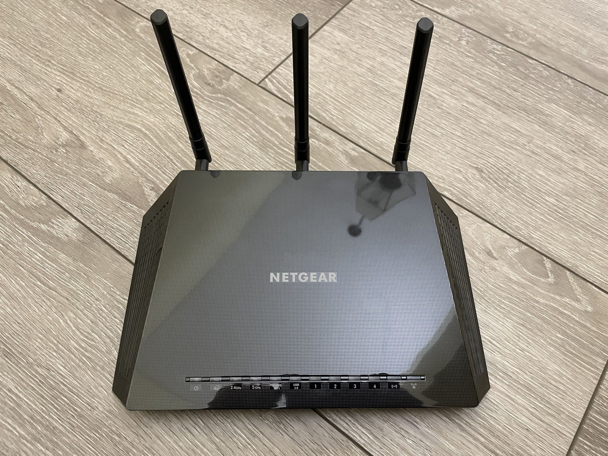 NETGEAR® Nighthawk AC1750 Smart WiFi Router